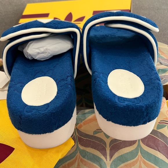 NEW Gucci x Adidas GG monogram logo slide sandals - Picture 10 of 11